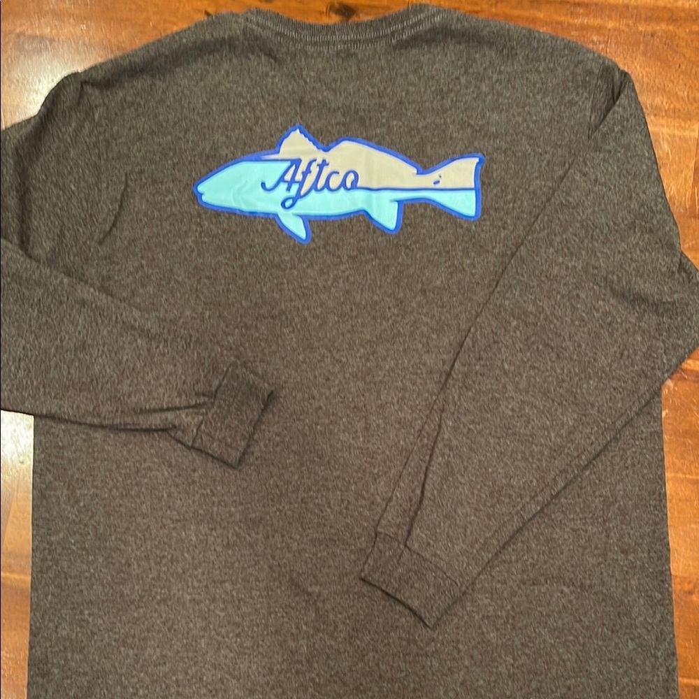 NWOT Youth boys Aftco Gray Long Sleeve Shirt with Blue Fish Logo